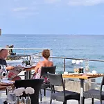 Hotel Le Week End