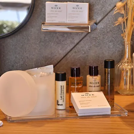 Le Week End Hotel 4*