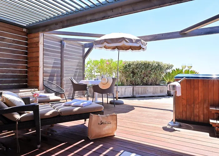 Le Week End Hotel 4*