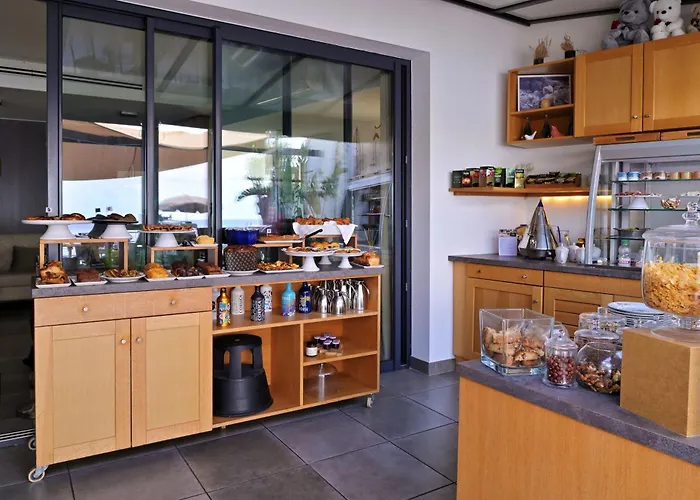 Le Week End 4* Ajaccio (Corsica)